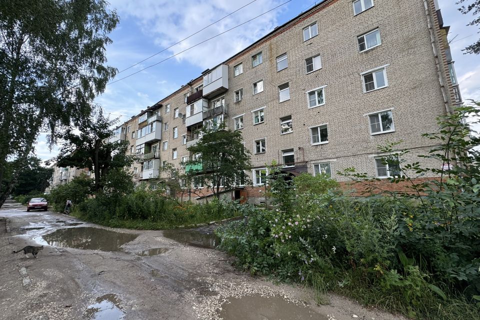 Продаётся 3-комнатная квартира, 61.8 м²