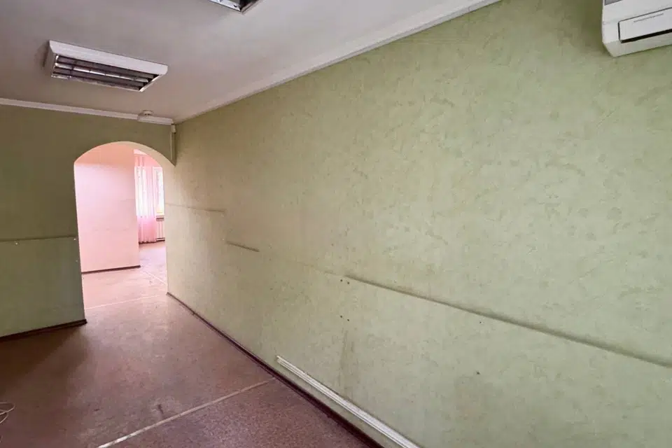 Продаётся 3-комнатная квартира, 54.4 м²