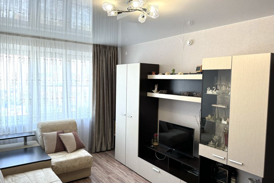Продаётся 2-комнатная квартира, 57 м²