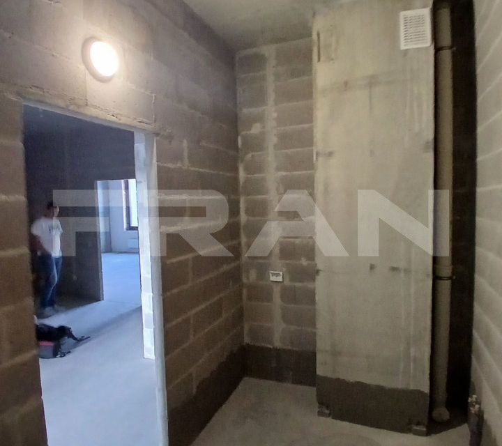 Продаётся 3-комнатная квартира, 119 м²