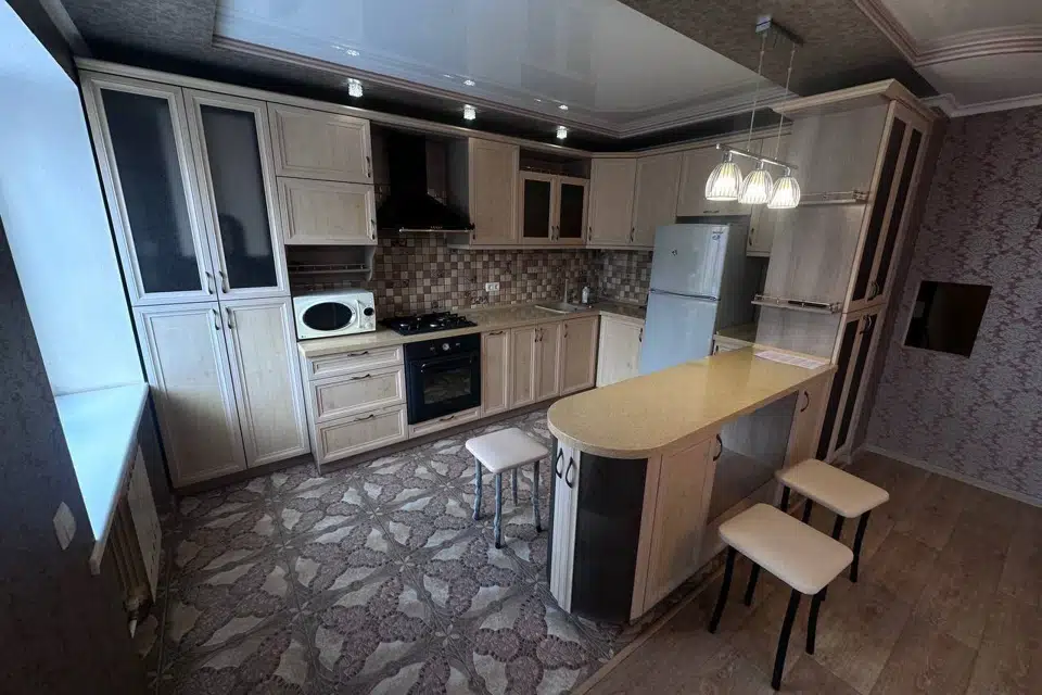 Продаётся 3-комнатная квартира, 73 м²