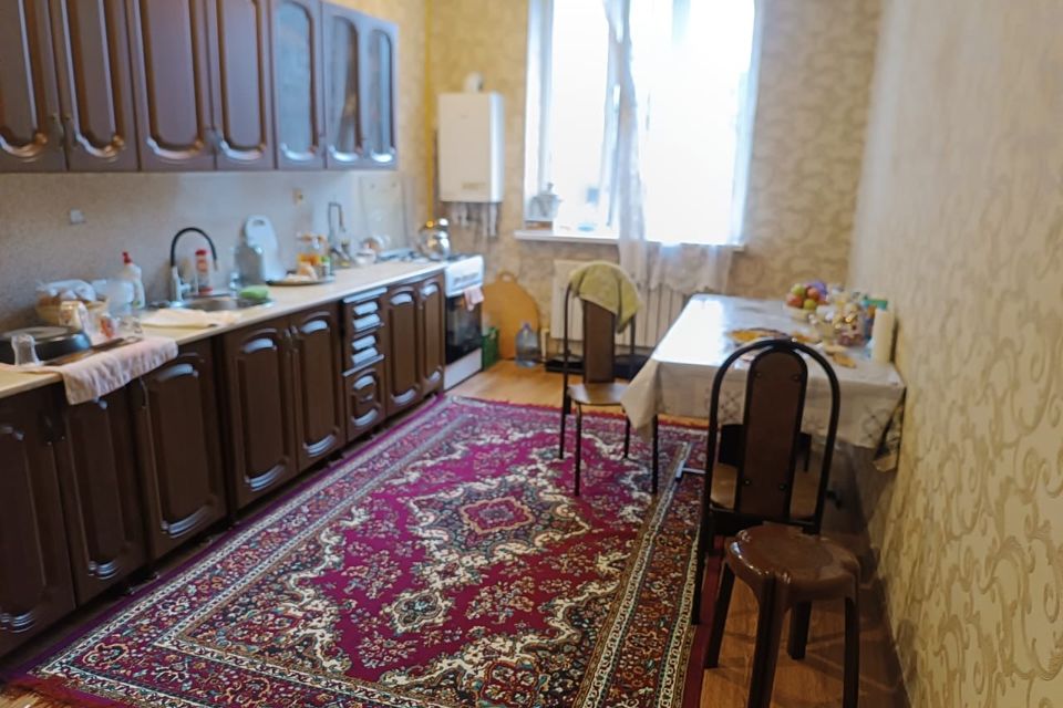 Продаётся 2-комнатная квартира, 81 м²