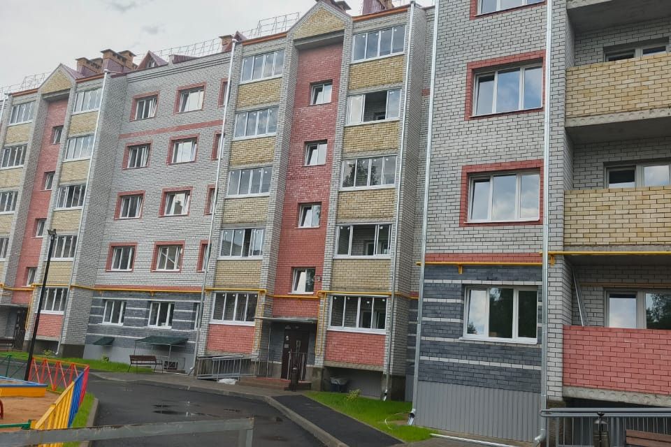 Продаётся 2-комнатная квартира, 56.45 м²