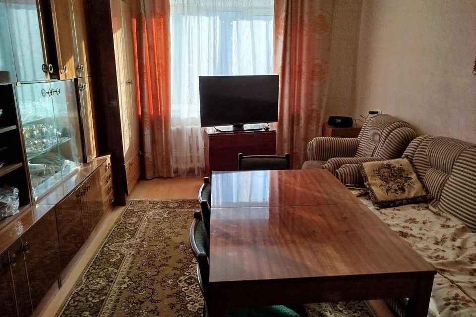 Продаётся 3-комнатная квартира, 63 м²