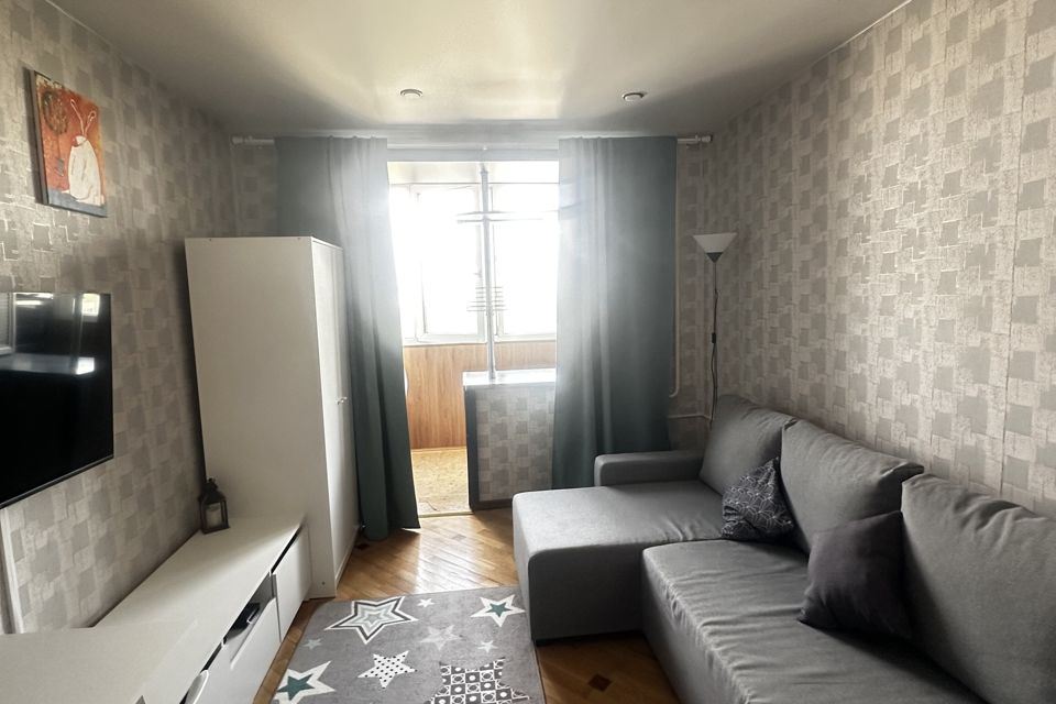 Продаётся комната в 5-комн. квартире, 12.6 м²