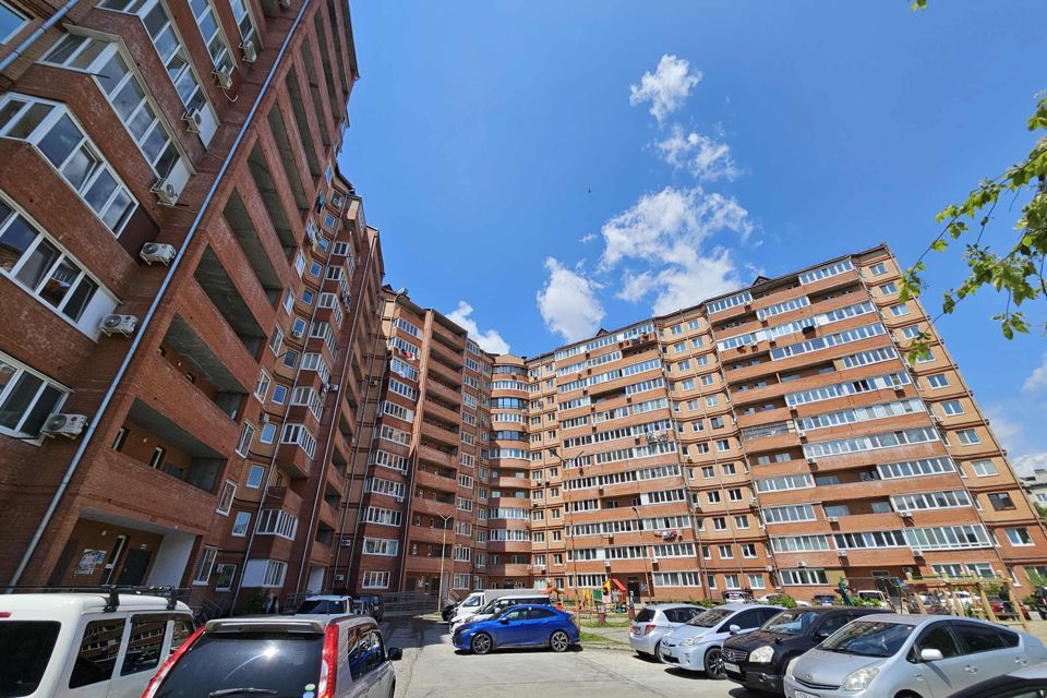 Продаётся 3-комнатная квартира, 79.7 м²