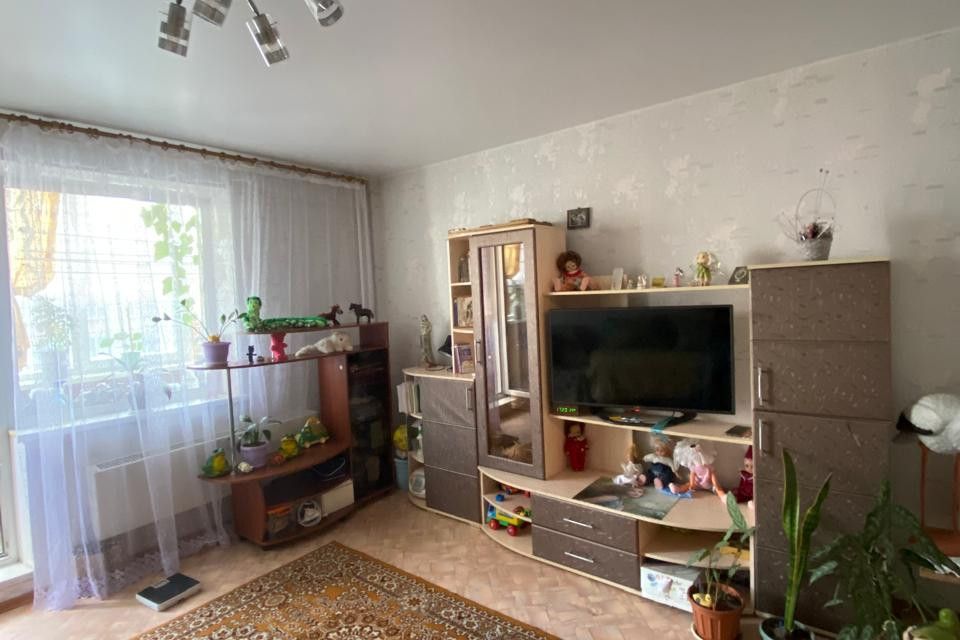 Продаётся 1-комнатная квартира, 40.6 м²
