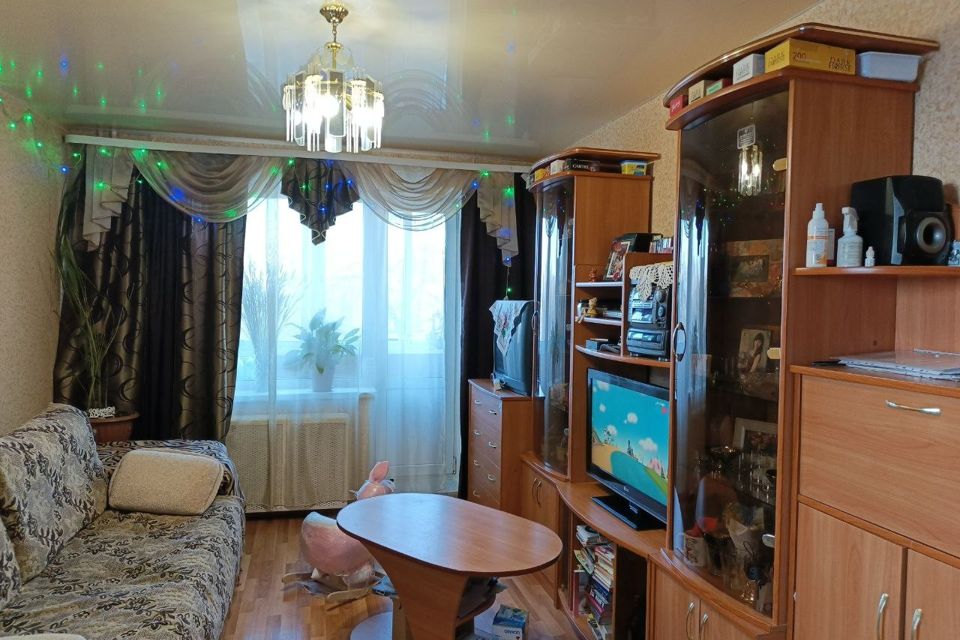 Продаётся 3-комнатная квартира, 57.5 м²