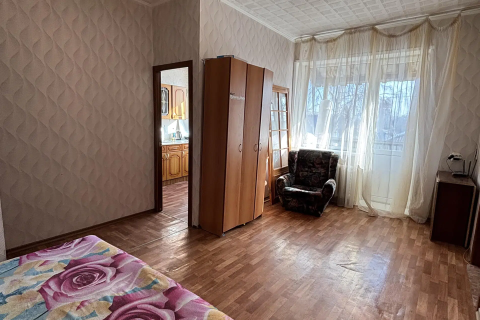 Продаётся 3-комнатная квартира, 45 м²