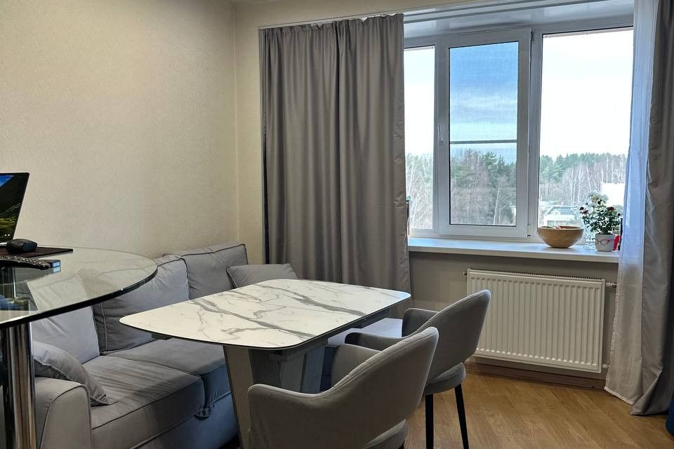 Продаётся 3-комнатная квартира, 100 м²
