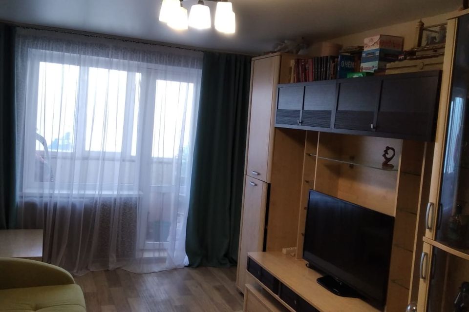 Продаётся 1-комнатная квартира, 38 м²
