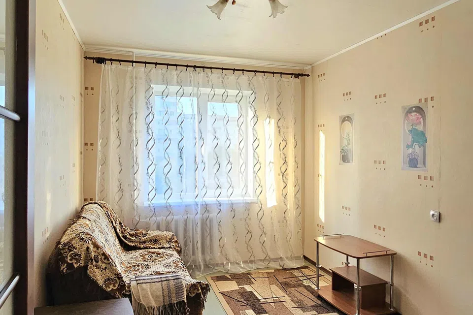 Сдаётся 2-комнатная квартира, 56 м²