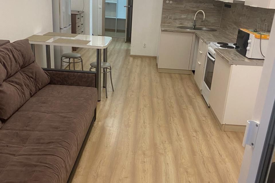 Сдаётся 1-комнатная квартира, 35 м²