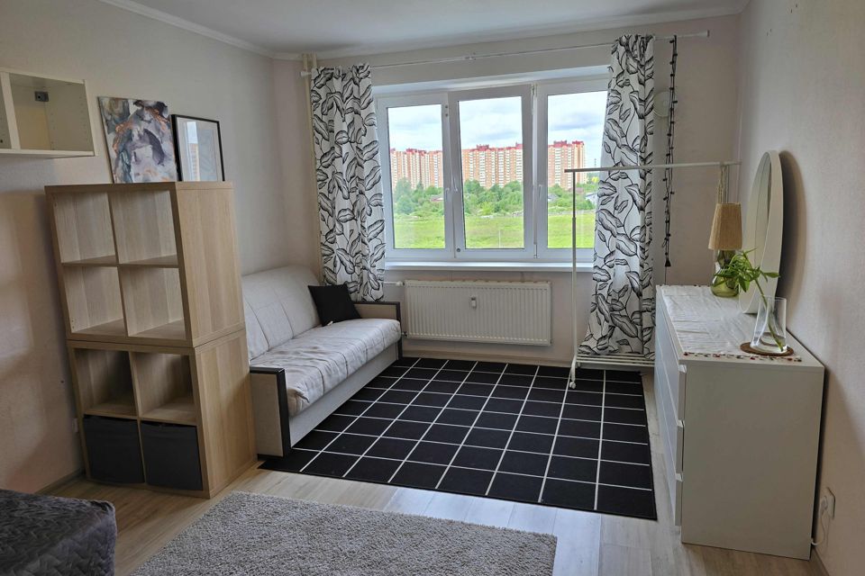 Продаётся 1-комнатная квартира, 38 м²