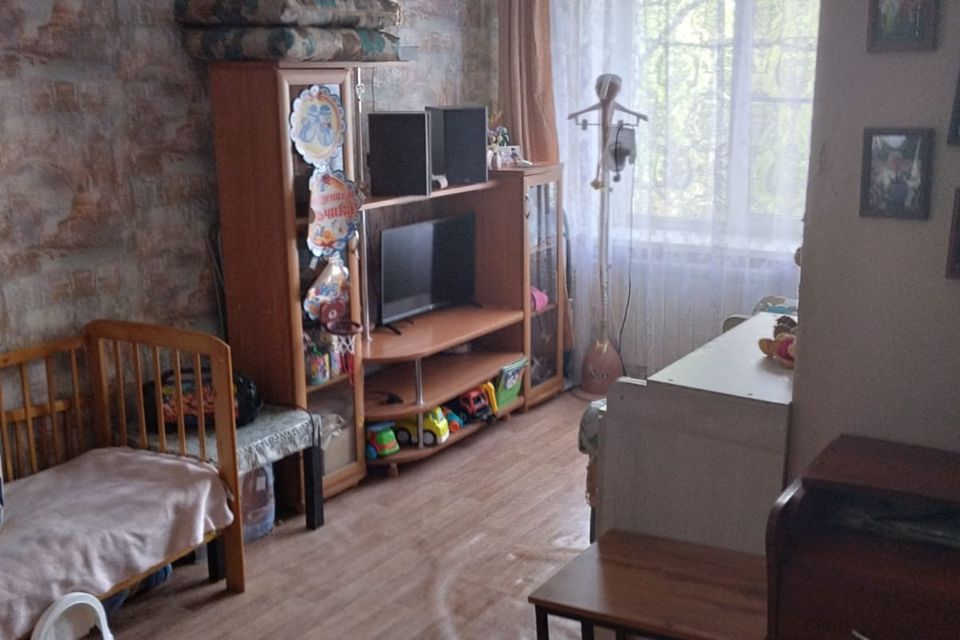 Продаётся комната в 1-комн. квартире, 24 м²