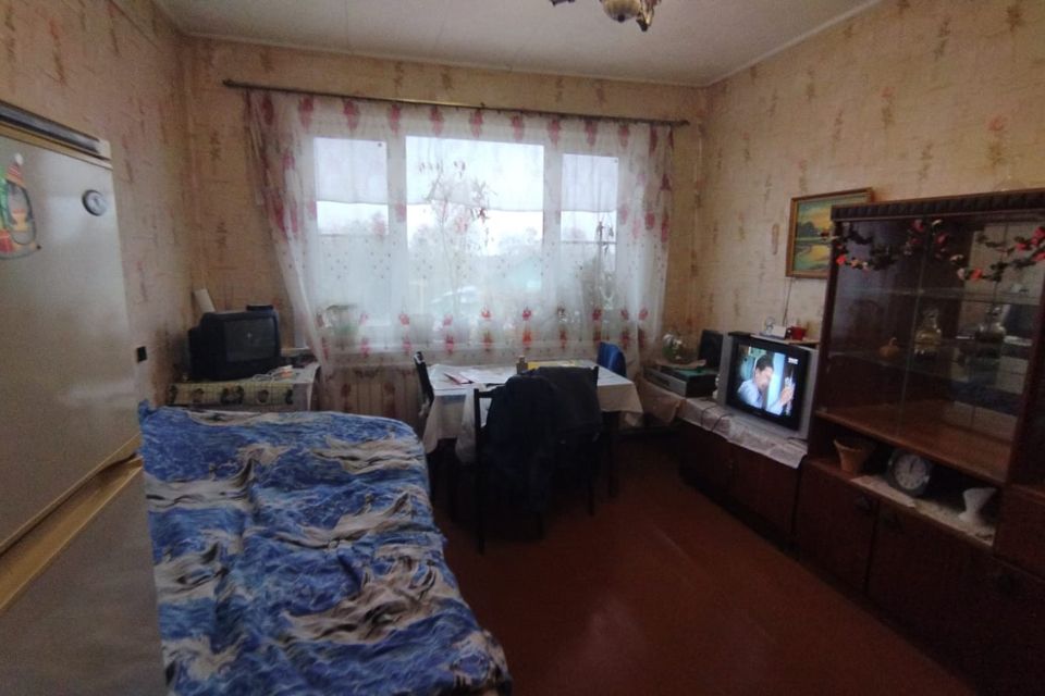 Продаётся 3-комнатная квартира, 46.1 м²