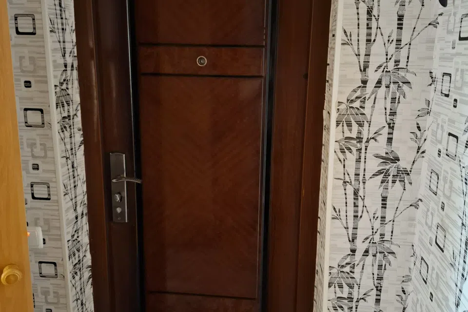 Продаётся 2 комнаты в 2-комн. квартире, 26.7 м²