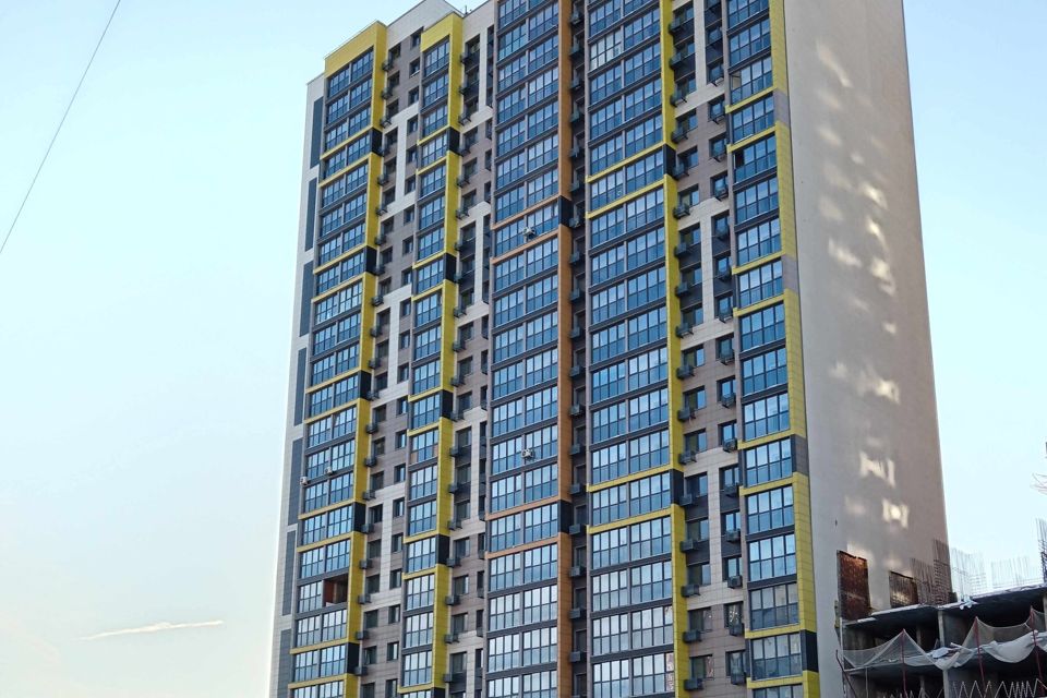 Продаётся 1-комнатная квартира, 41.9 м²