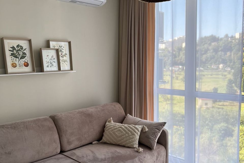 Продаётся 1-комнатная квартира, 37 м²