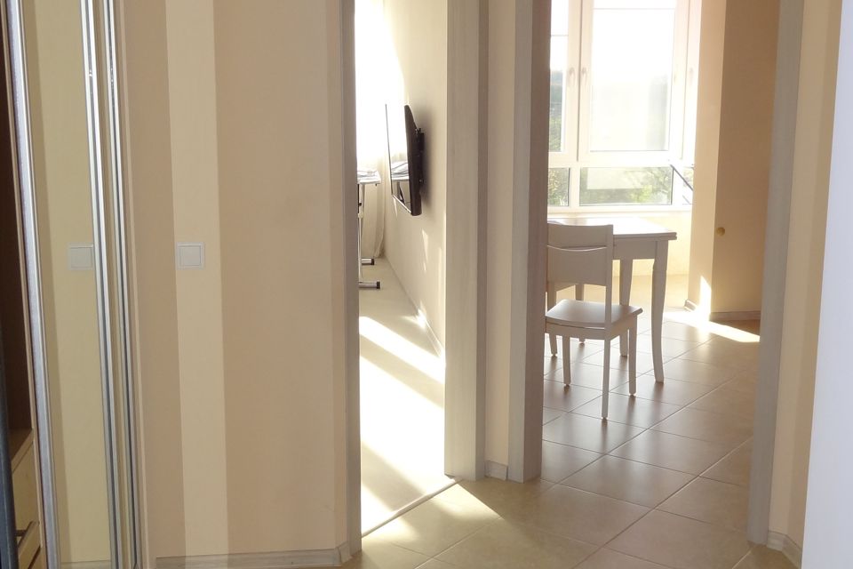 Продаётся 1-комнатная квартира, 42.1 м²