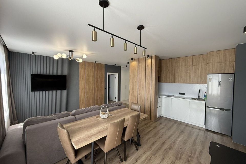 Продаётся 2-комнатная квартира, 60 м²