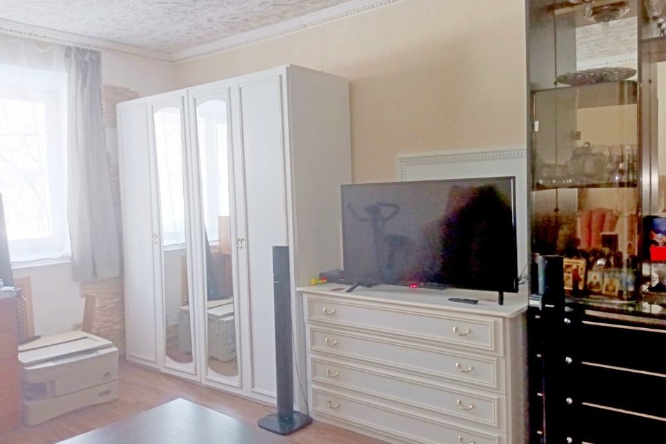 Продаётся 3-комнатная квартира, 58 м²