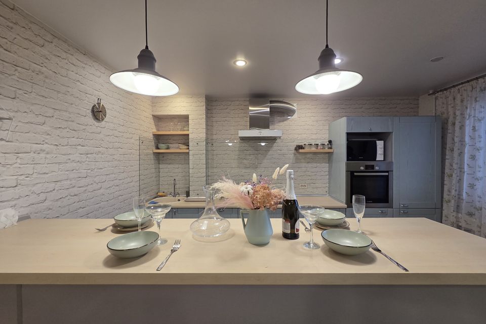 Продаётся 4-комнатная квартира, 89.4 м²