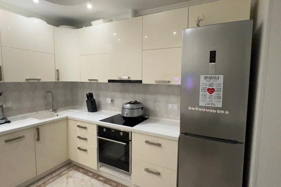 Продаётся 1-комнатная квартира, 40.6 м²