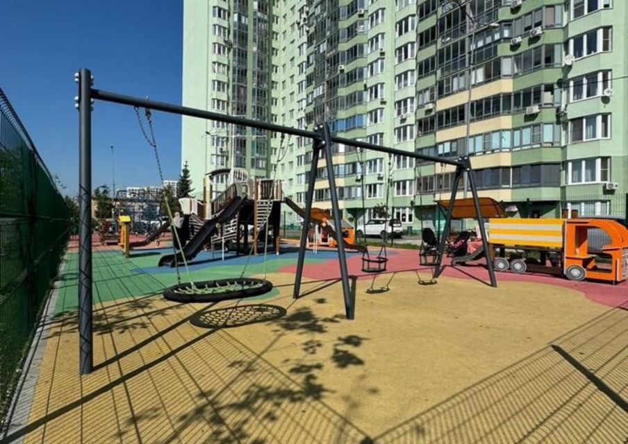 Продаётся 3-комнатная квартира, 97.3 м²