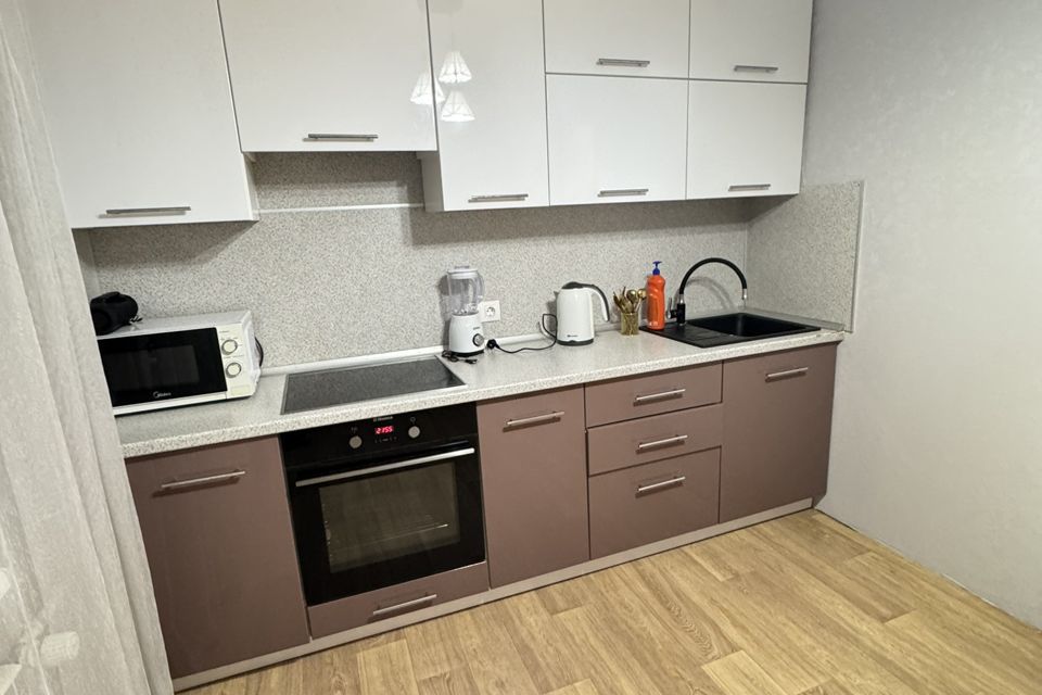 Продаётся 1-комнатная квартира, 40.6 м²