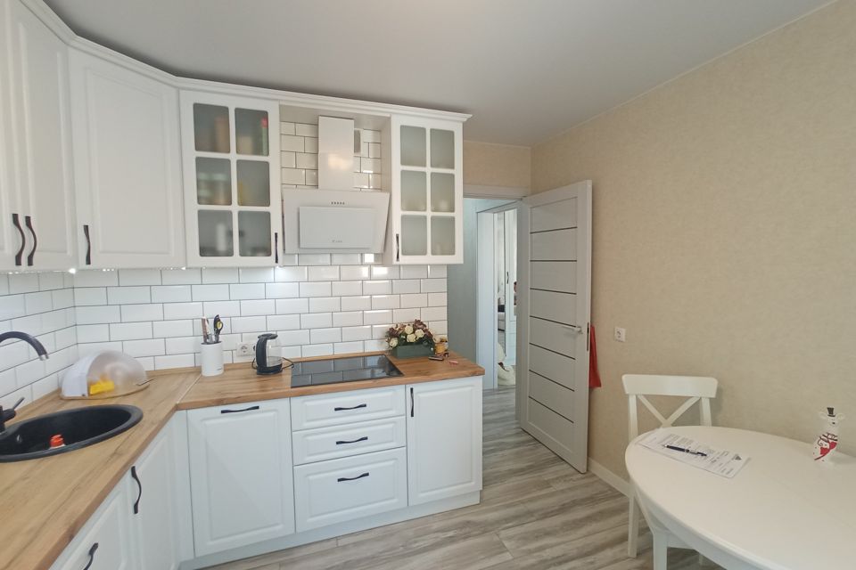 Продаётся 1-комнатная квартира, 36 м²