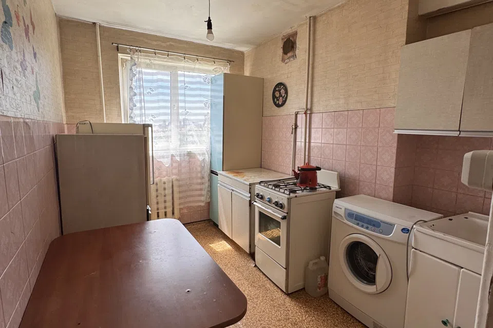 Продаётся 3-комнатная квартира, 58 м²