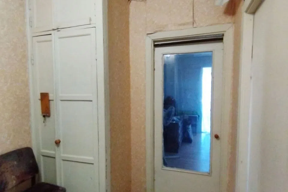 Продаётся 4-комнатная квартира, 67.2 м²