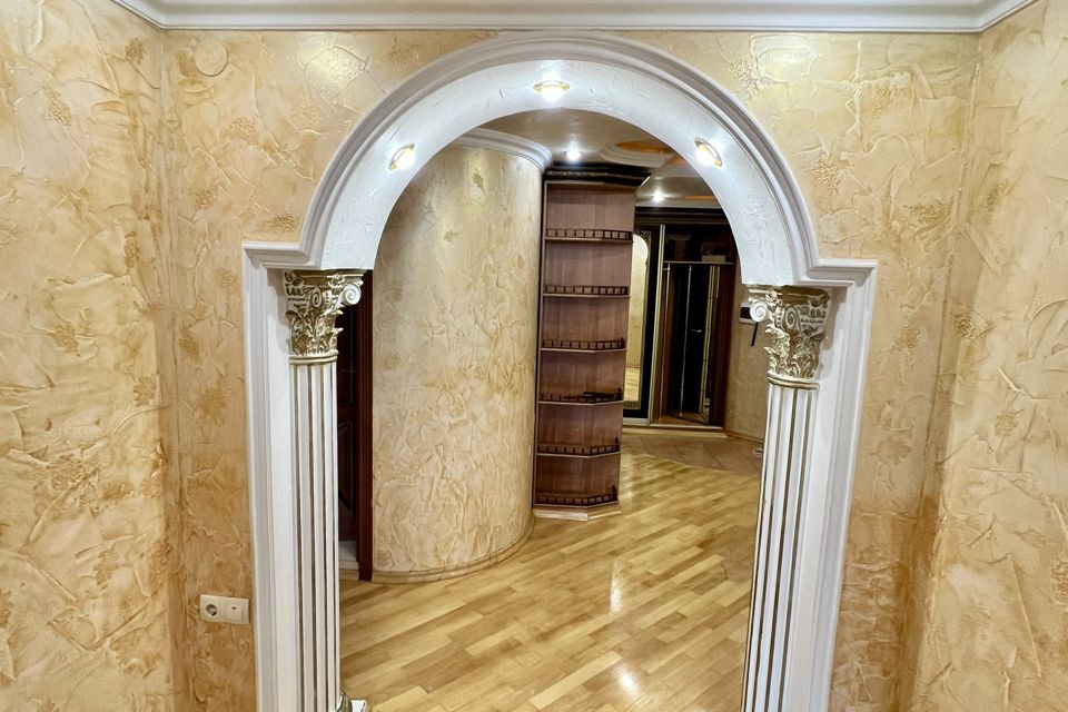 Продаётся 3-комнатная квартира, 91.7 м²