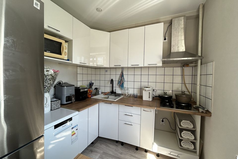 Продаётся 3-комнатная квартира, 53.6 м²