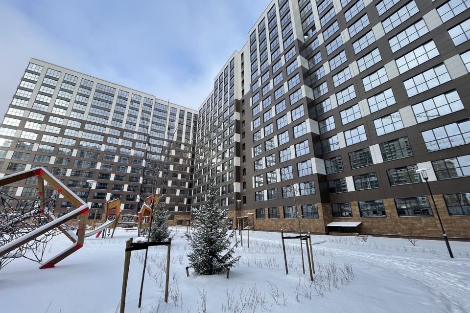 Продаётся 2-комнатная квартира, 57 м²