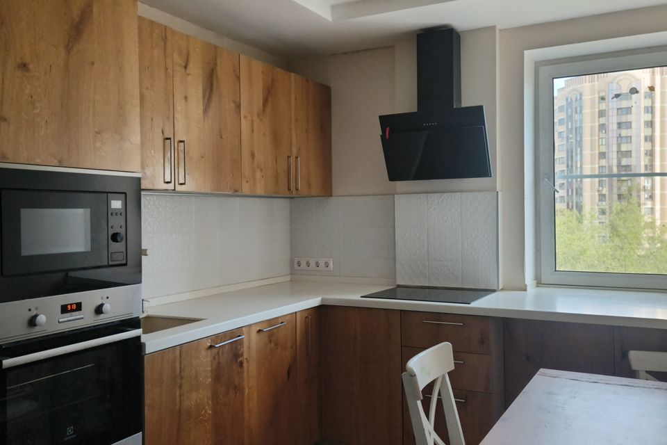 Продаётся 2-комнатная квартира, 55 м²