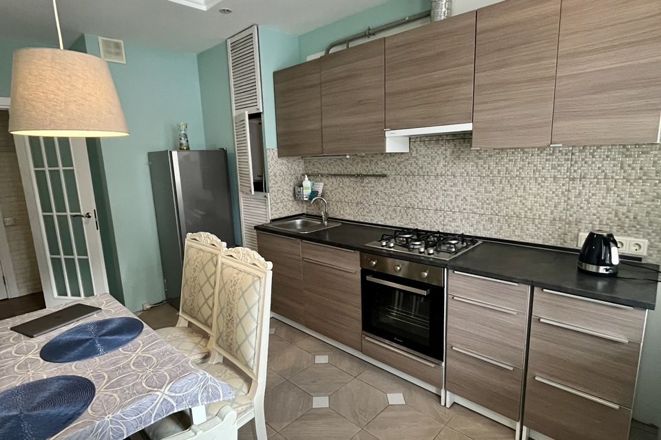 Продаётся 2-комнатная квартира, 57.9 м²