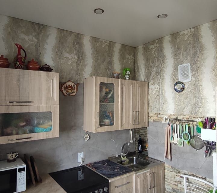Продаётся 3-комнатная квартира, 63.6 м²