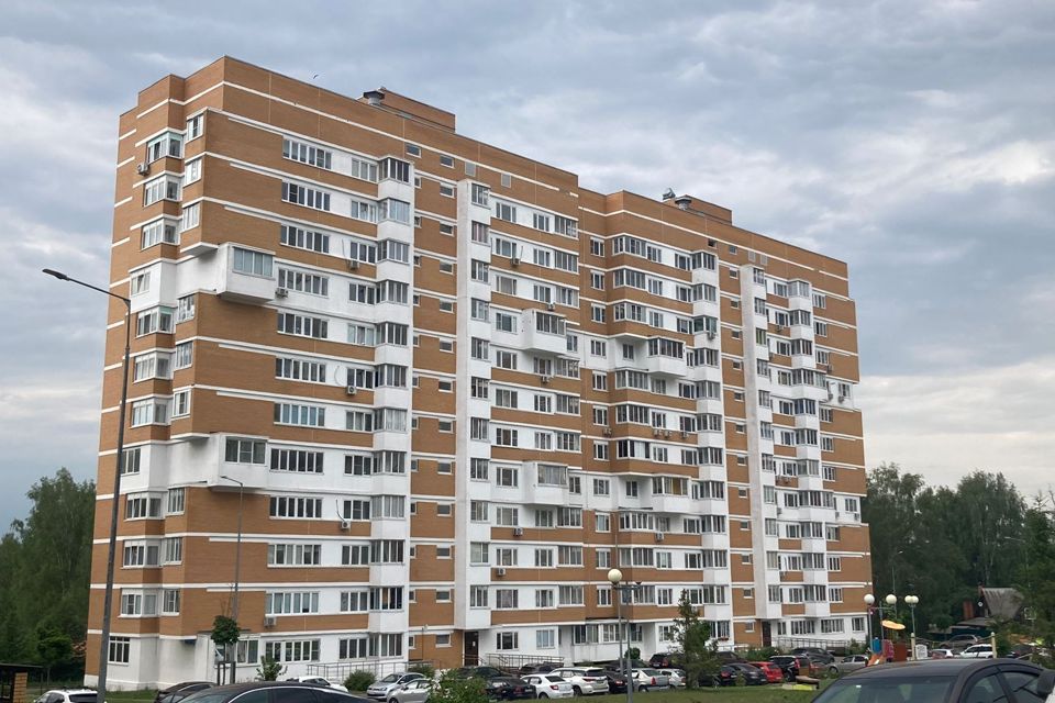 Продаётся 1-комнатная квартира, 41.3 м²