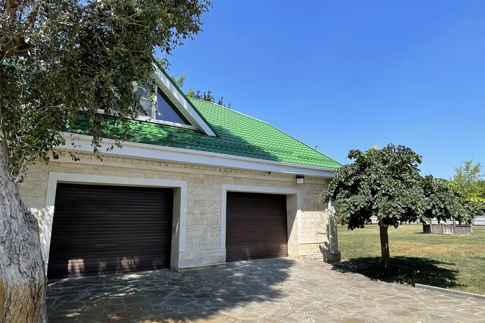 Продаётся 1-этажный дом, 245 м²