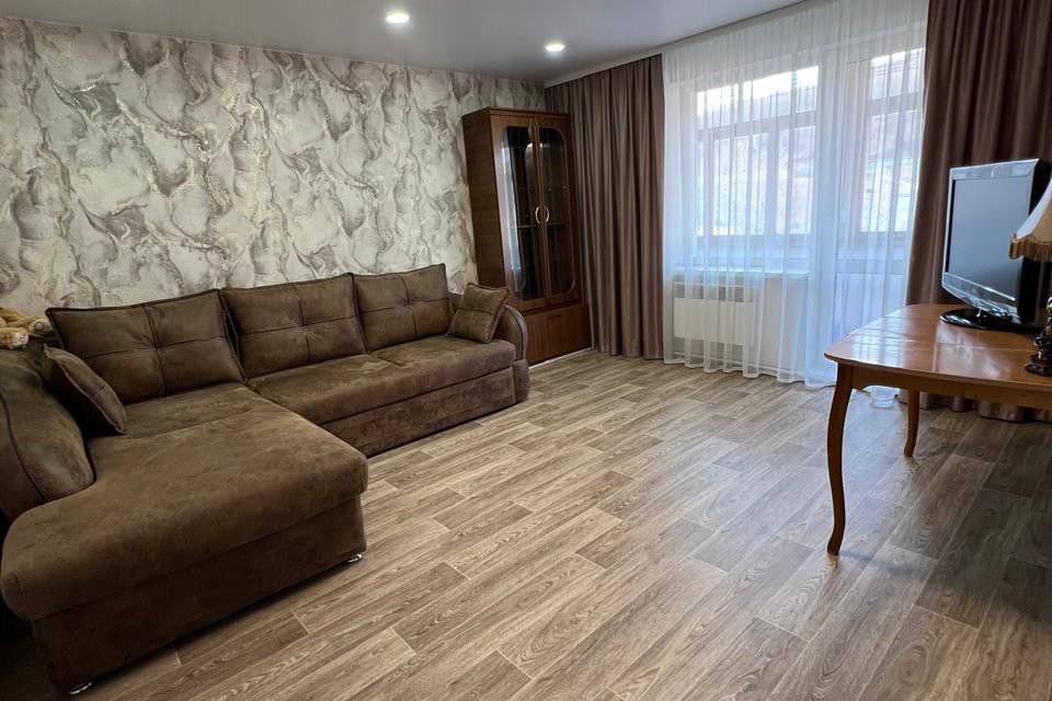 Продаётся 2-комнатная квартира, 49.5 м²