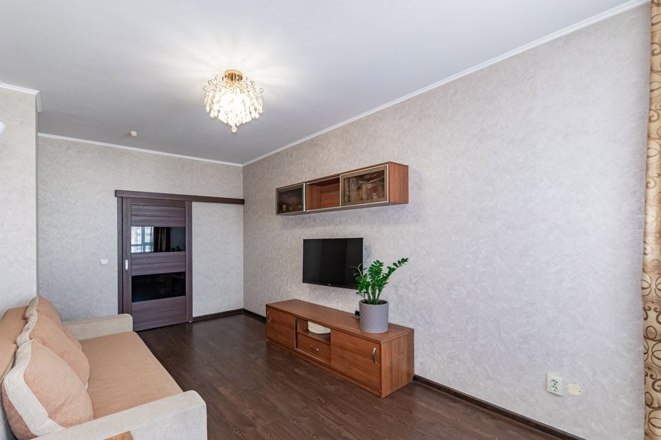 Продаётся 2-комнатная квартира, 65.4 м²