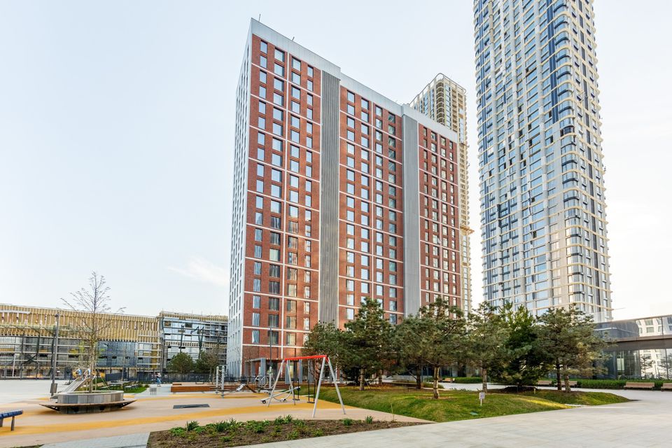 Продаётся 3-комнатная квартира, 108.4 м²