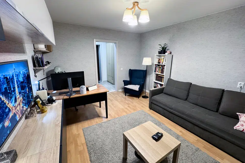 Продаётся 2-комнатная квартира, 50.8 м²