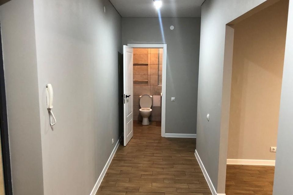 Сдаётся 2-комнатная квартира, 64 м²