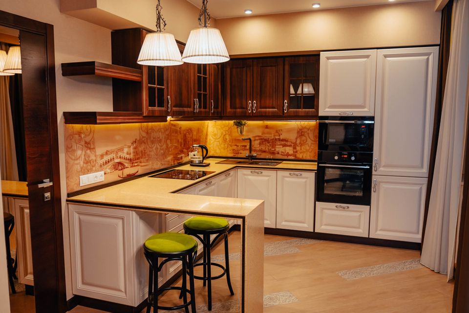 Продаётся 2-комнатная квартира, 112 м²