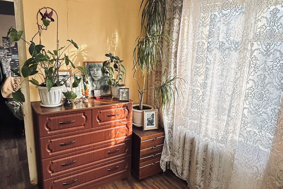 Продаётся 3-комнатная квартира, 59.3 м²