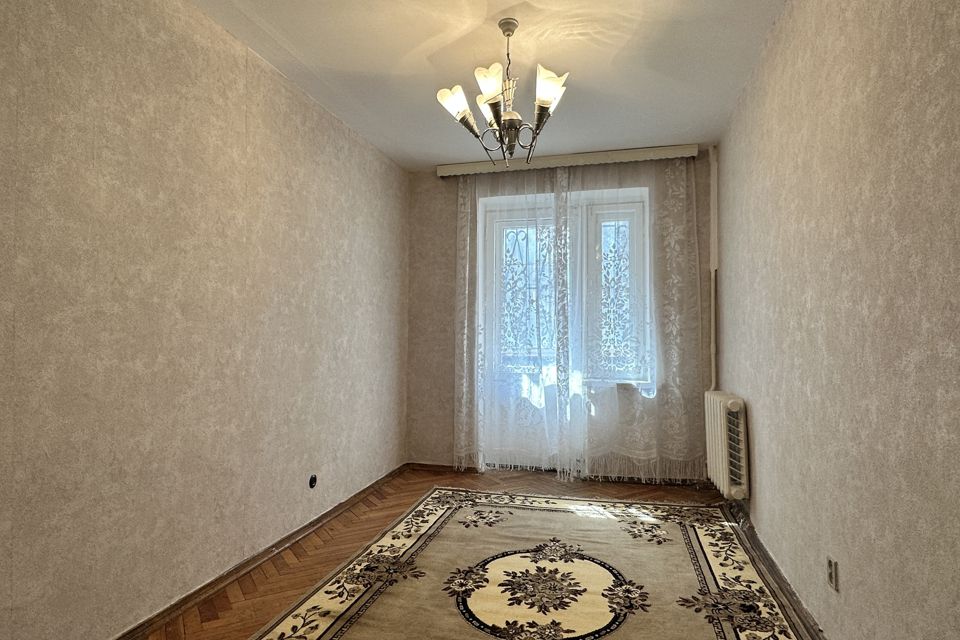 Продаётся 3-комнатная квартира, 56 м²