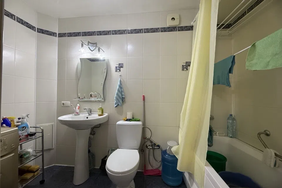 Продаётся 3-комнатная квартира, 70 м²